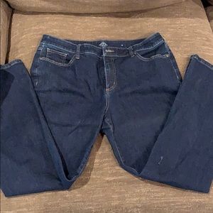 St Johns Bay Size 16